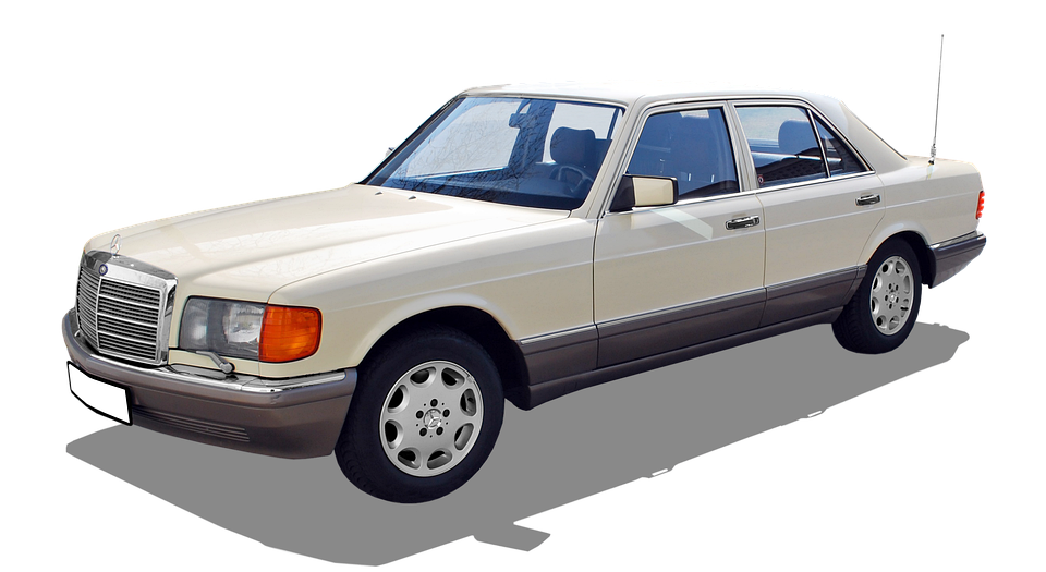 How the Mercedes-Benz W126 became a Premier Luxury Vehicle