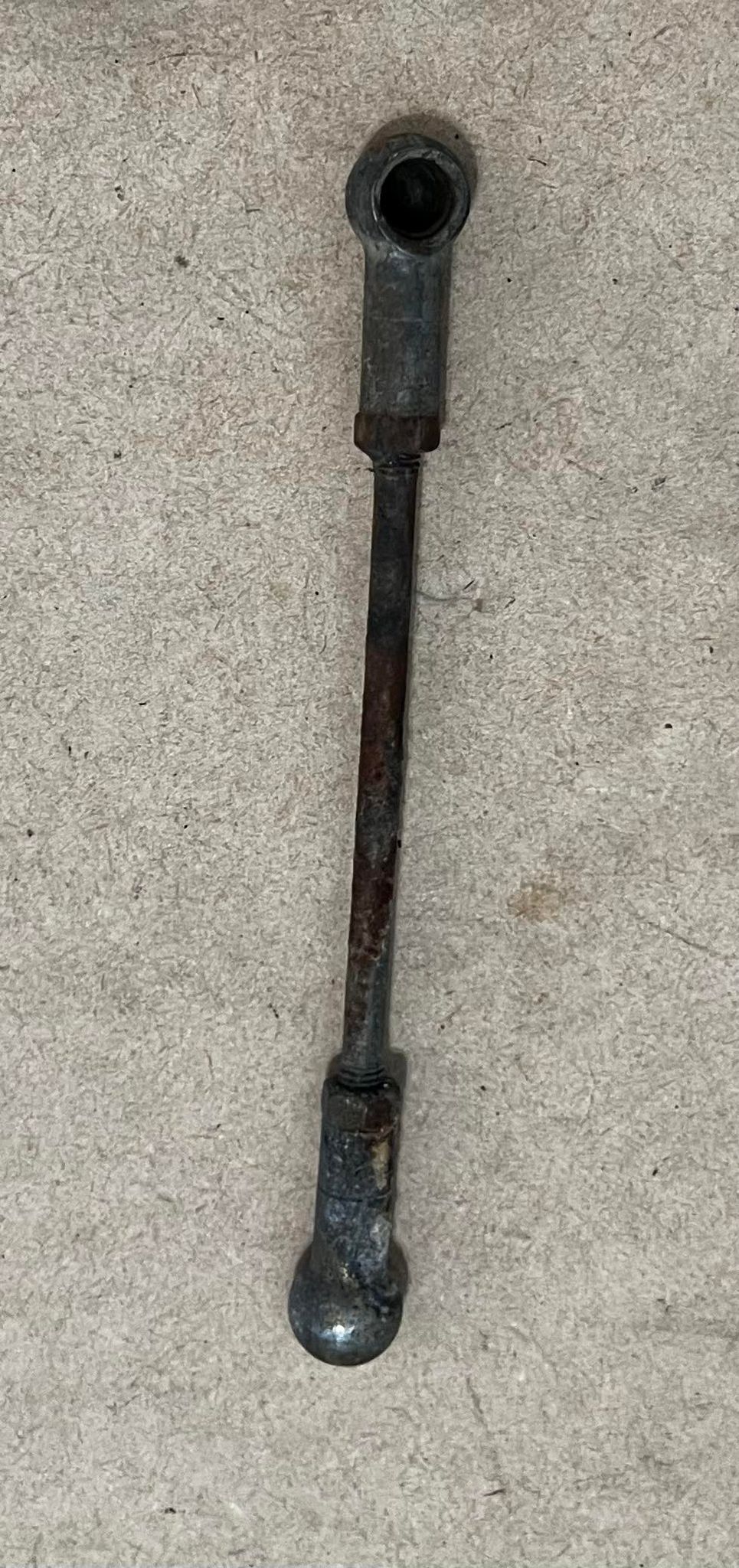 Used Mercedes-Benz Throttle Linkage to Pedal Rod W116