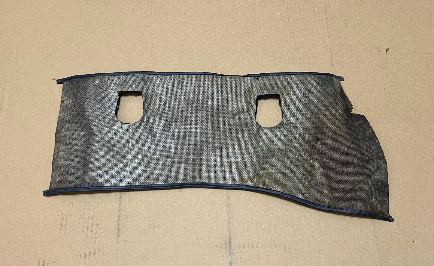 Used Mercedes-Benz Rear Carpet Center Section W123