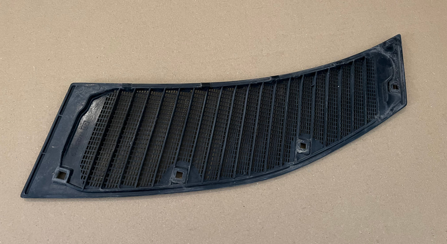 Used Mercedes-Benz Front Wiper Vent Grille Air Guide Right Passenger W123