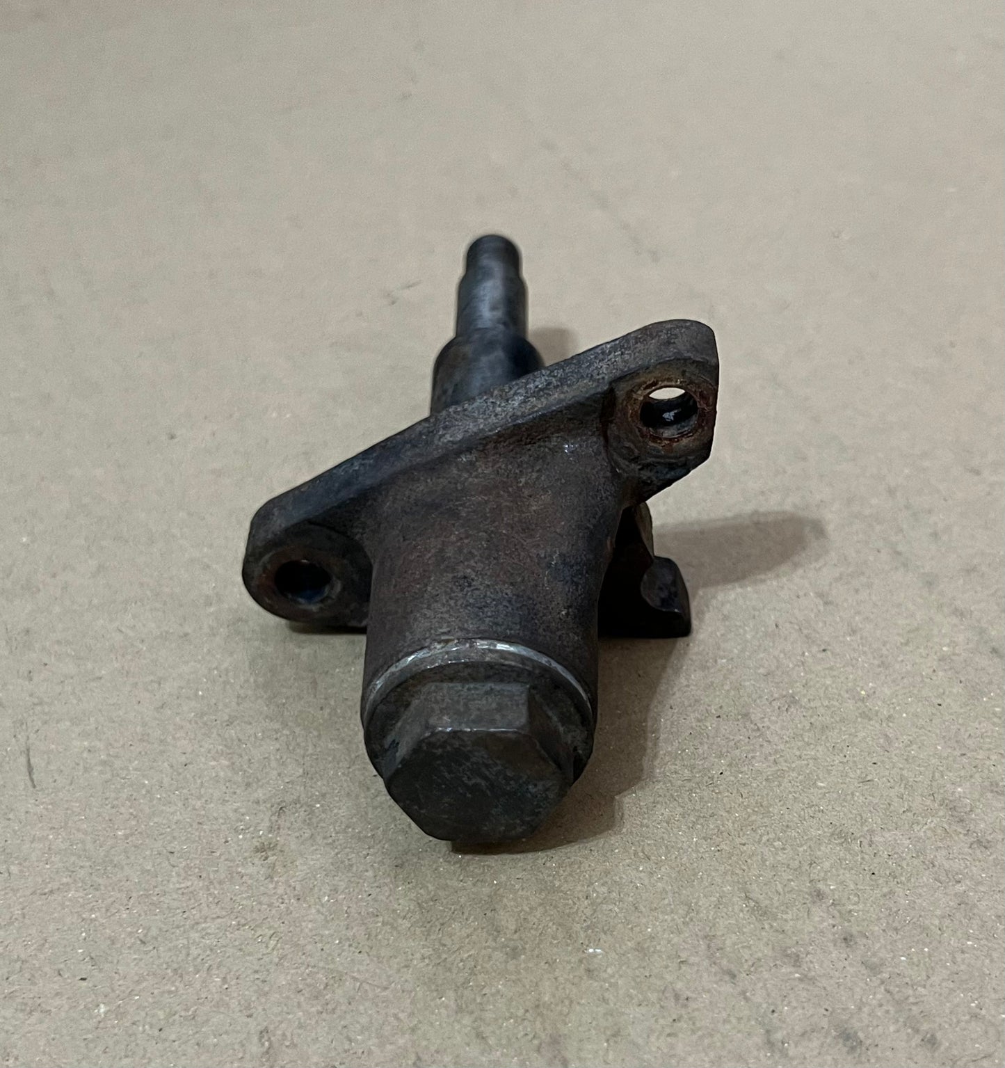 Used Mercedes-Benz Timing Chain Tensioner W123