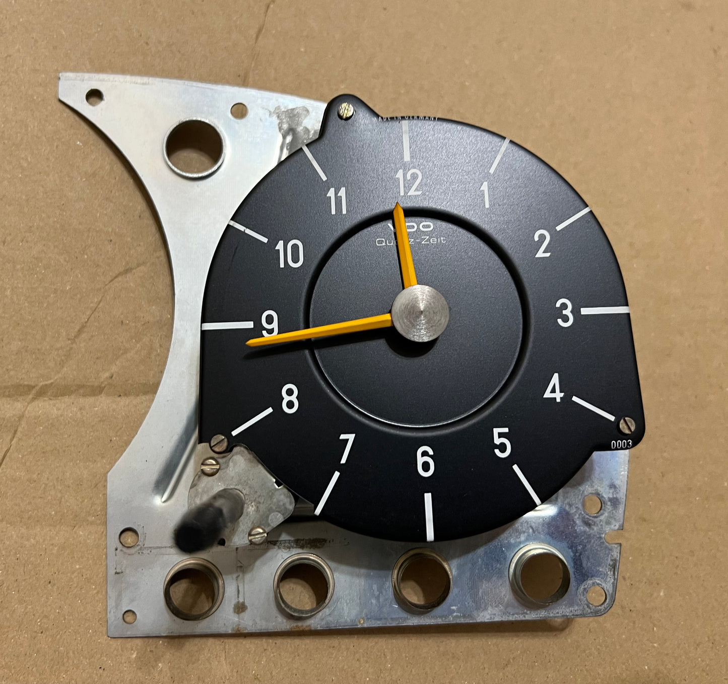Used Mercedes-Benz Instrument Cluster Clock W107 W116