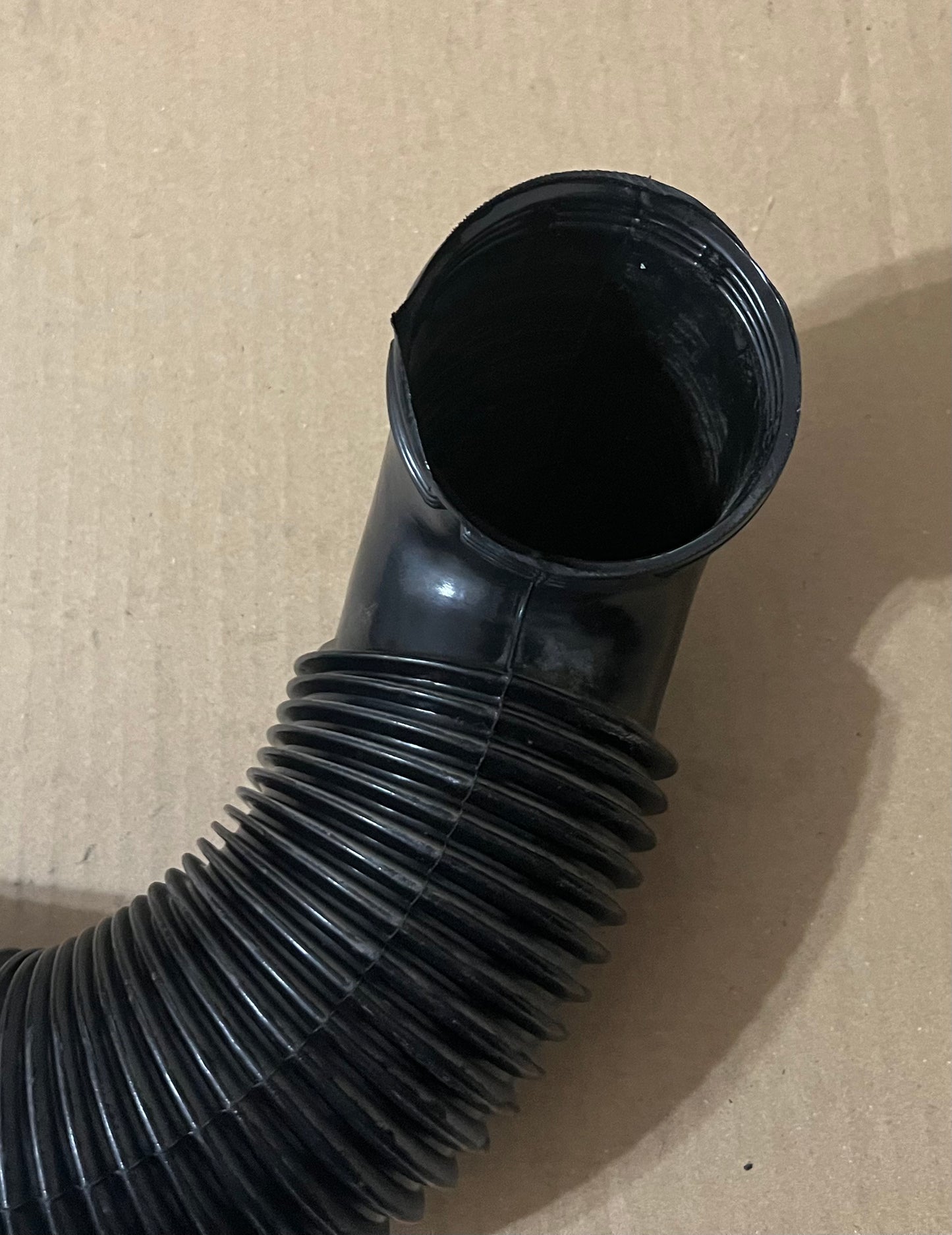Used Mercedes-Benz Air Duct Vent Heater/Air Conditioning Tube W116